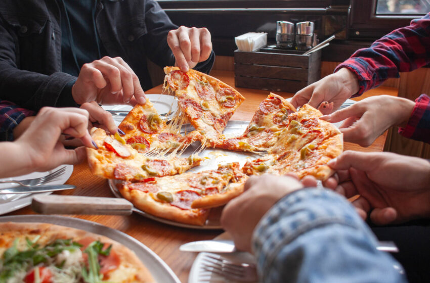  Feeding the Crew